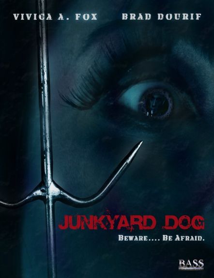 Скачать Цепной пес / Junkyard Dog (2010) HDRip для собственного производства картинок известными приёмами Картинка Фильмы Цепной пес / Junkyard Dog (2010) HDRip
